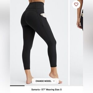 FABLETICS | Oasis PureLuxe High-Waisted Capri | BLACK | LARGE